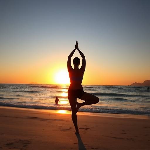 Persona practicando yoga en una playa al atardecer en las Islas Baleares